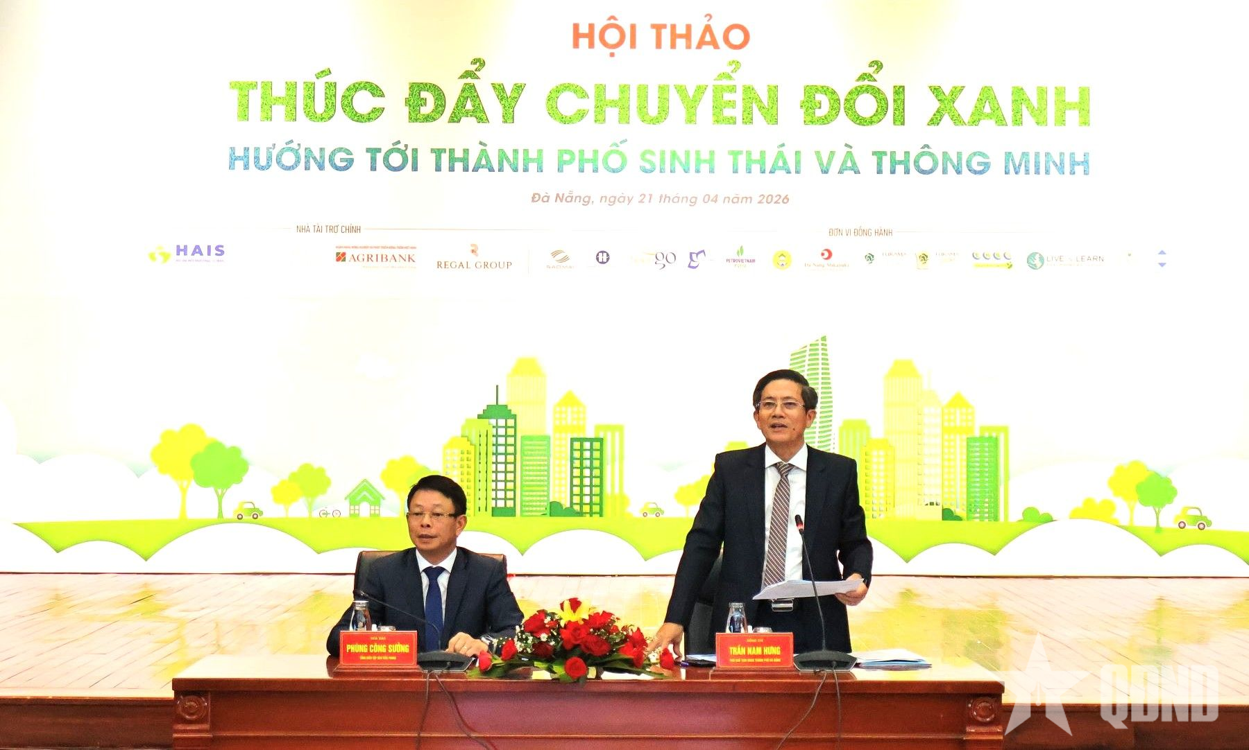 Thúc đẩy chuyển đổi xanh, hướng tới thành phố sinh thái và thông minh